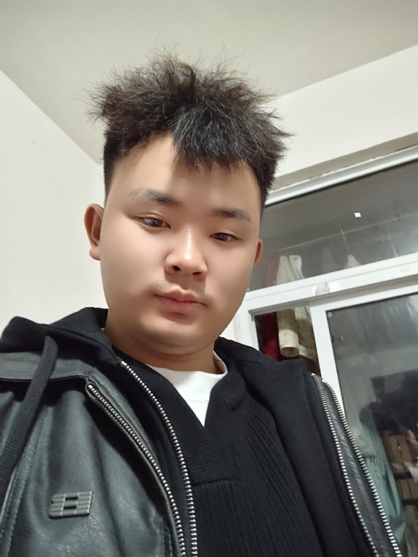 阿龙找对象的第一张照片--青岛相亲服务中心