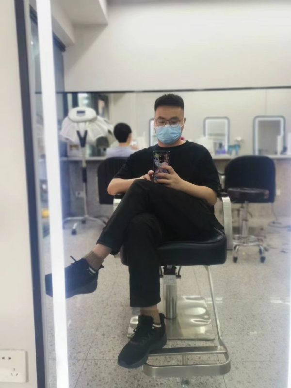 暮三的第二张照片--青岛相亲服务中心