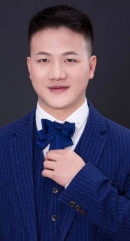 杜仲的第一张照片--青岛相亲服务中心