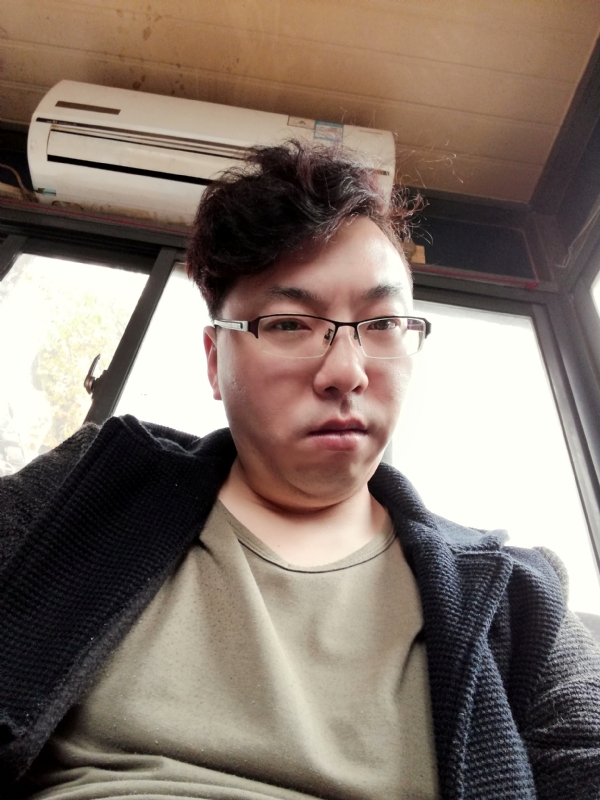 风雨彤周的第二张照片--青岛相亲服务中心