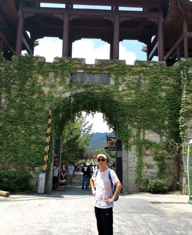 品心人的第一张照片--青岛相亲服务中心