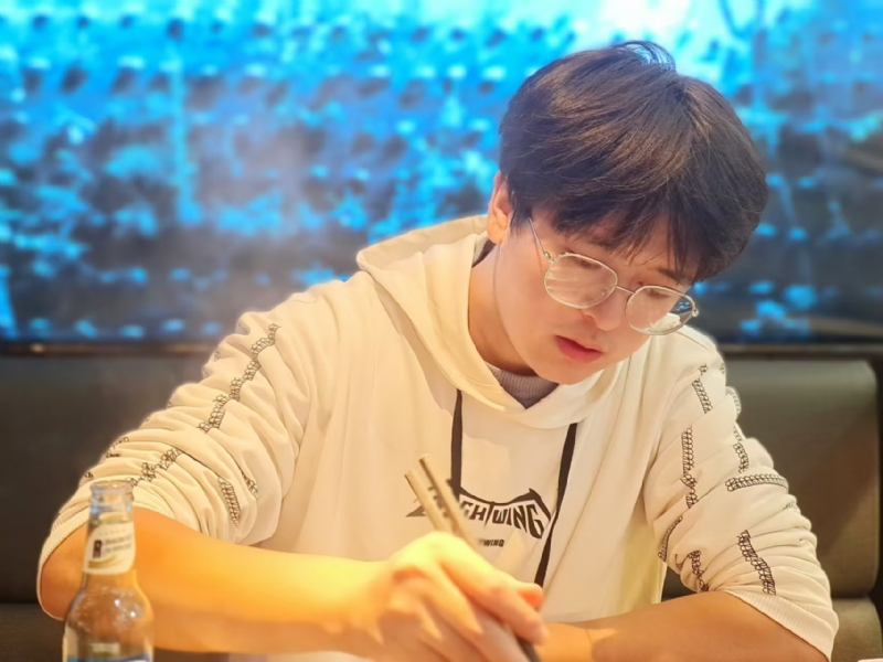 倾尽的第二张照片--青岛相亲服务中心