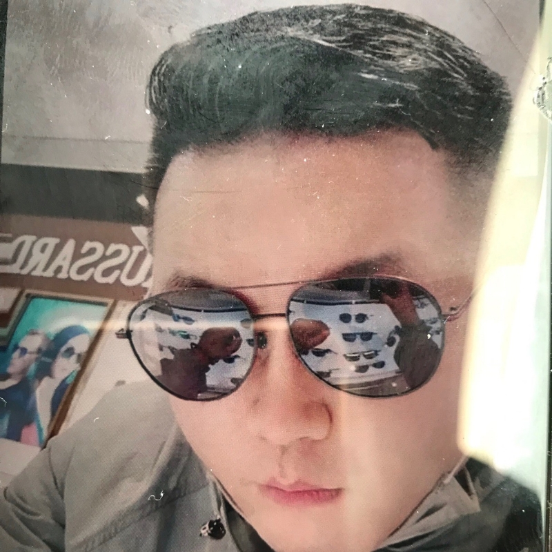 至尊宝的第一张照片--青岛相亲服务中心